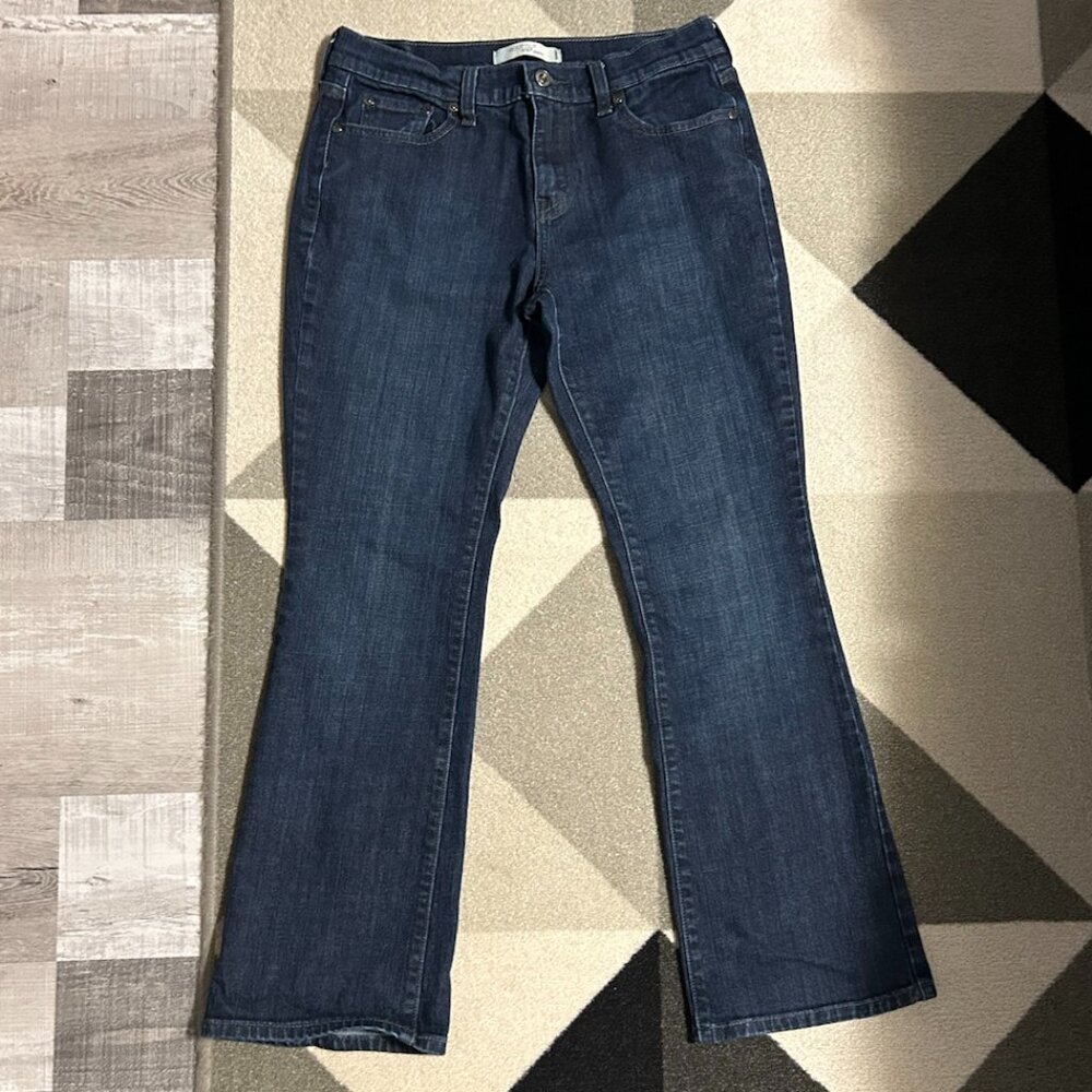 Levi's 515 Bootcut Studded Rear Pockets Jeans Women's Size 6 SHORT/CURVY